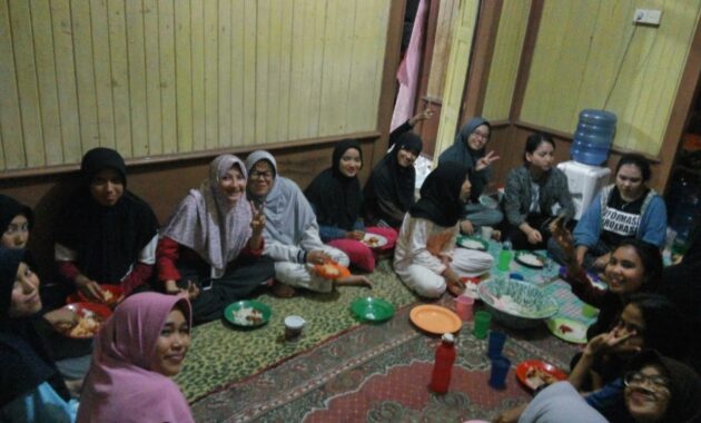 makan bersama kkn